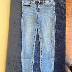Banana Republic Heritage Women's Faded Blue Skinny Jeans Ankle, Raw Hem, Size 28